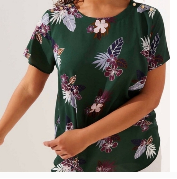 LOFT Floral Green Short Sleeve Blouse Button Shoulder Detail Size Small - Picture 6 of 9